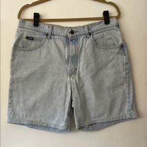 VTG Lee 100% Cotton Light Blue Denim Jean Shorts Size 36 Short